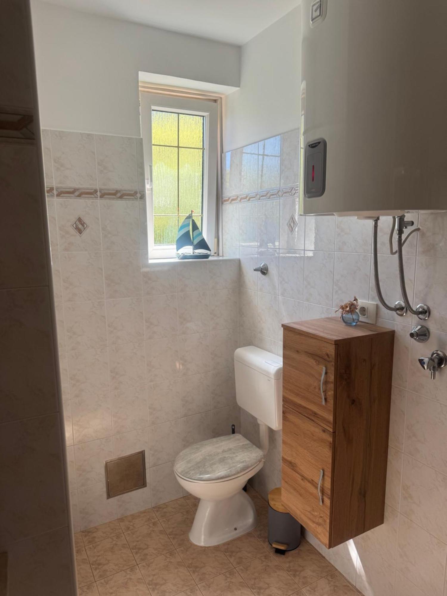 Apartmaji Pri Bosi Nogi Izola Bagian luar foto